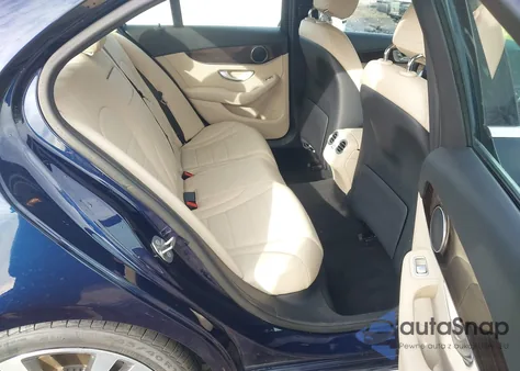 2019 Mercedes-Benz C 300 из США, поврежденный, VIN 55SWF8DB9KU302764